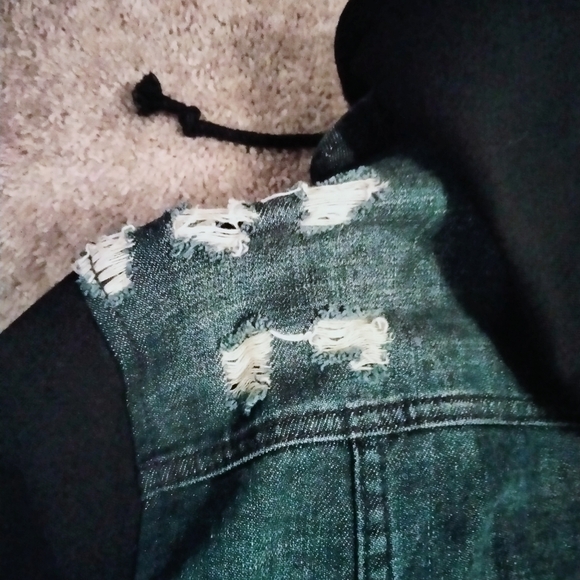 Guess (Size L) Dark Wash Distressed Denim & Hooded Combo Sweater Jacket - Picture 7 of 9